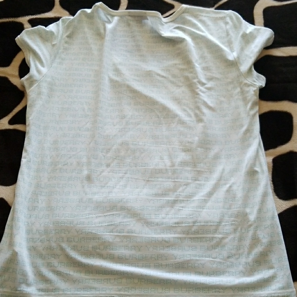 Shirt - Picture 3 of 4